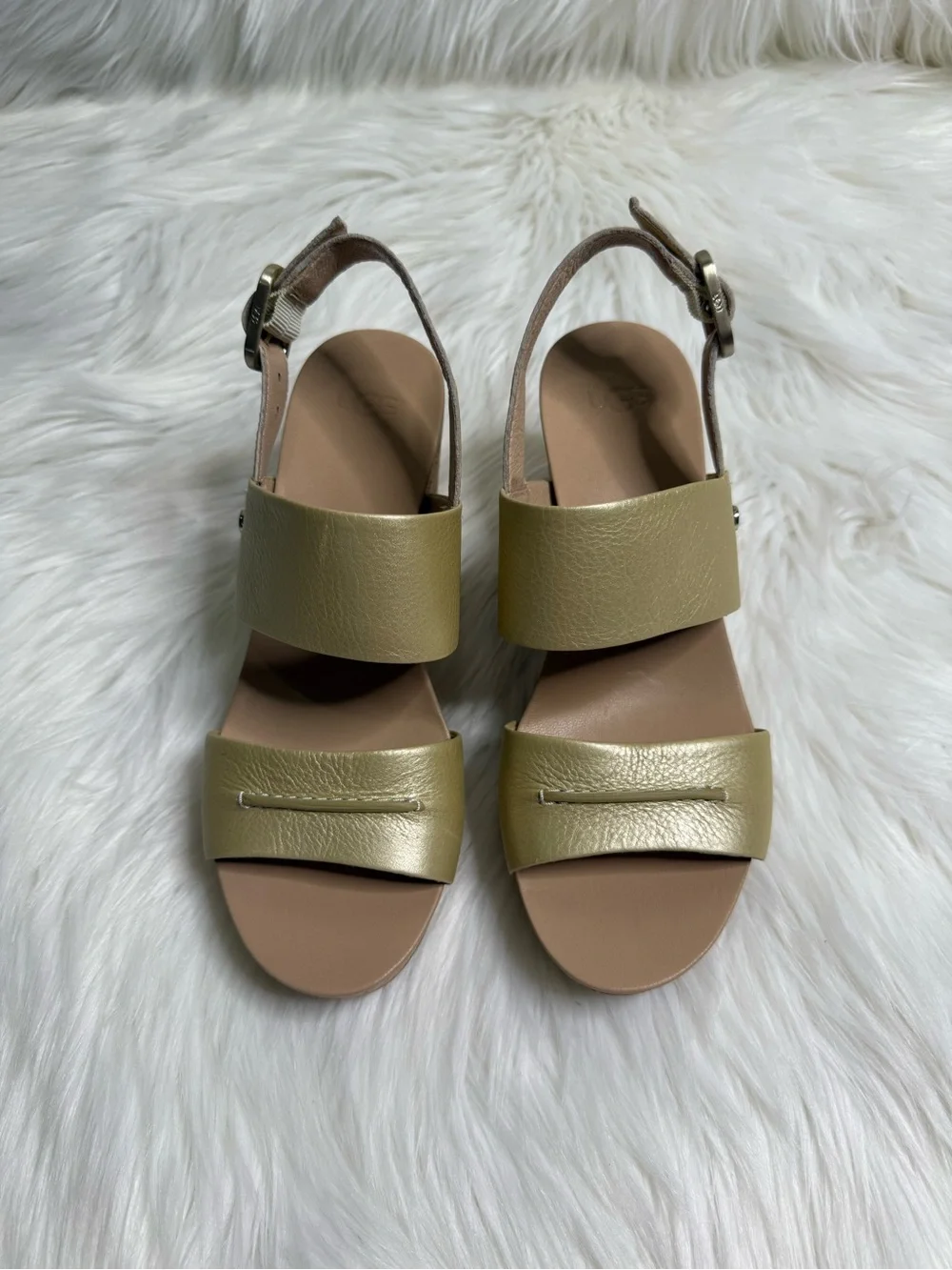 Ugg Elena Metallic Women Gold Cork Wedge Sandals Stylish Comfort Size 7 New
